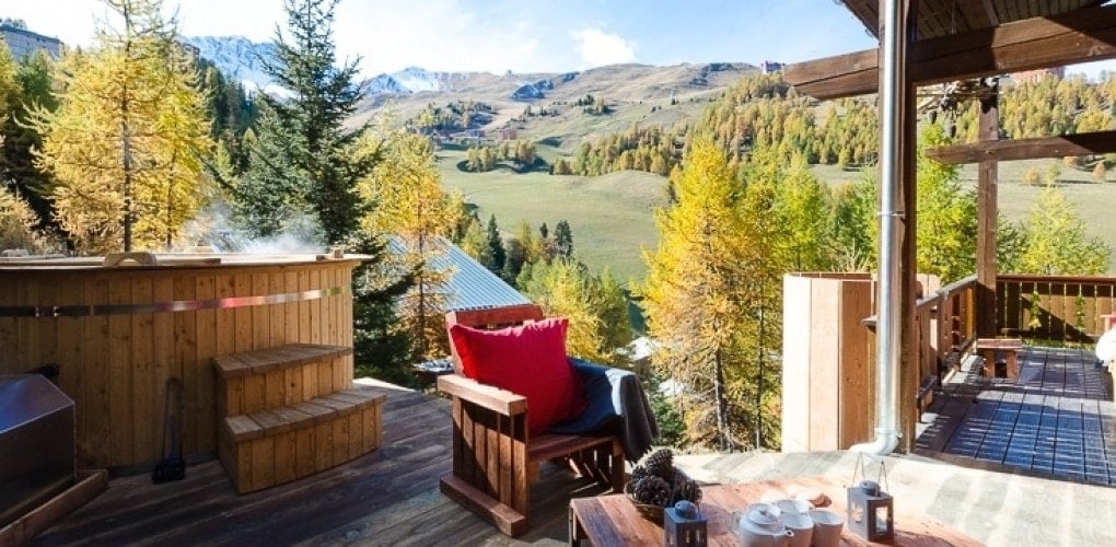 Amazing views from the hot tub at Chalet Perle in the sunshine