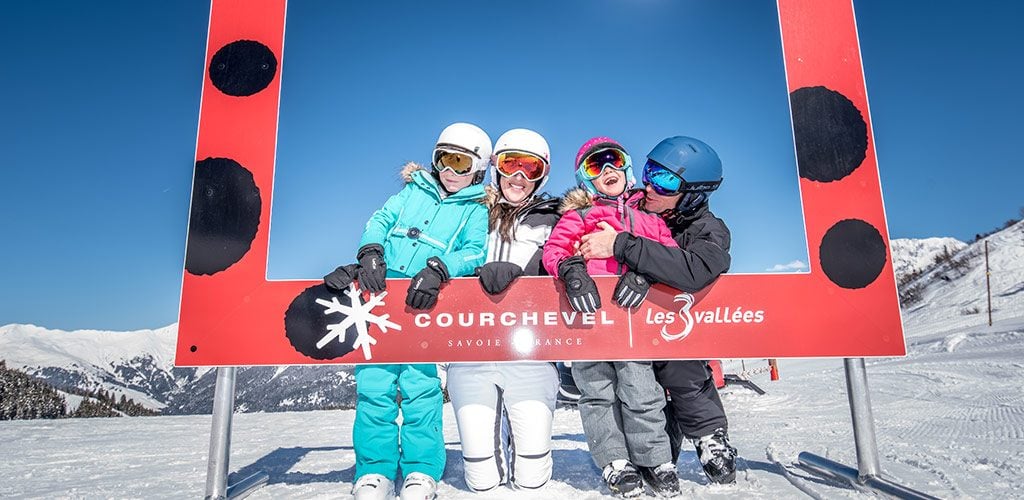 Keeping young kids safe on a ski holiday