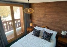 Double bedroom in 31B Montalbert ski apartment