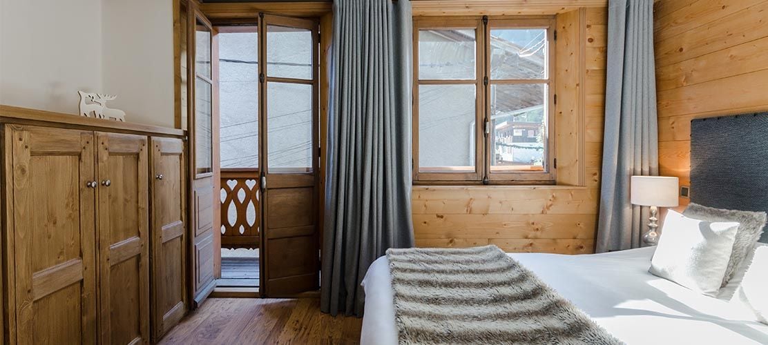 A double bedroom in the chalet