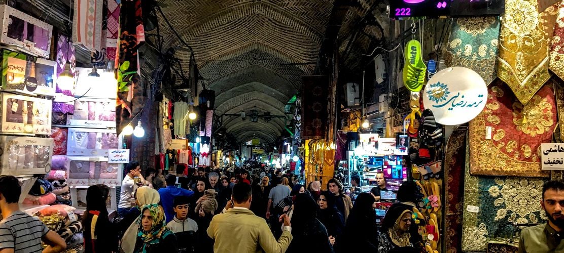Visit the market in Tehran