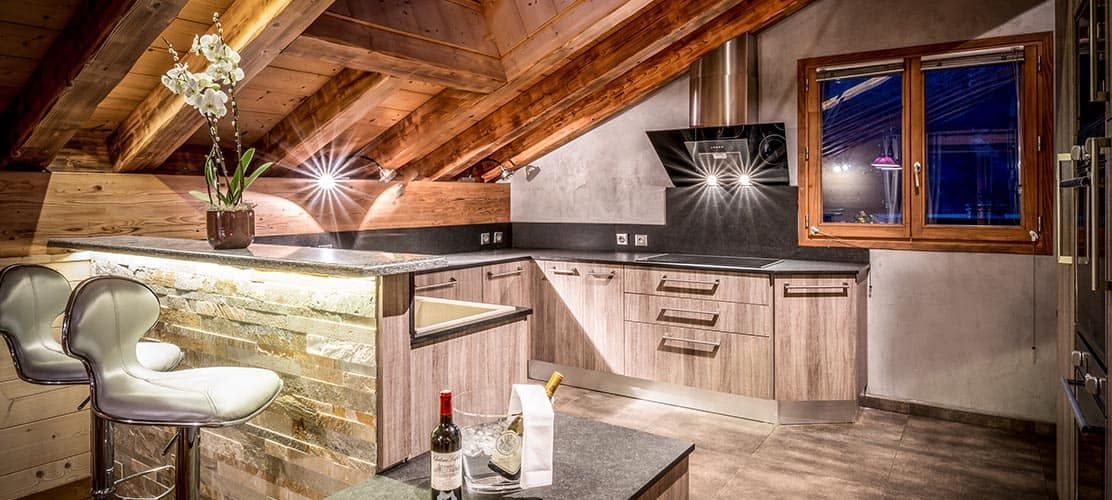 Open pan kitchen area
