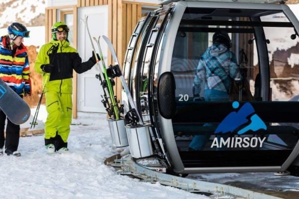 Uzbekistan Ski Experience